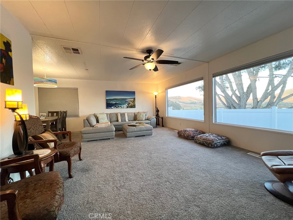 414 Santa Barbara Avenue