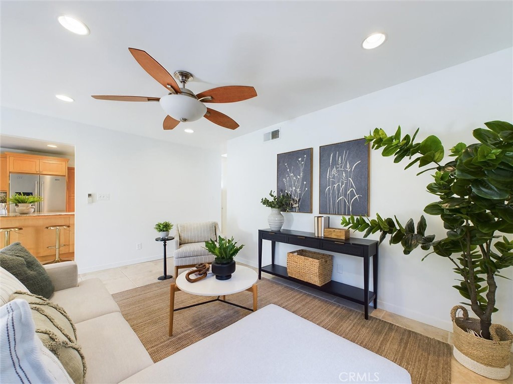 1642 Crestview Circle