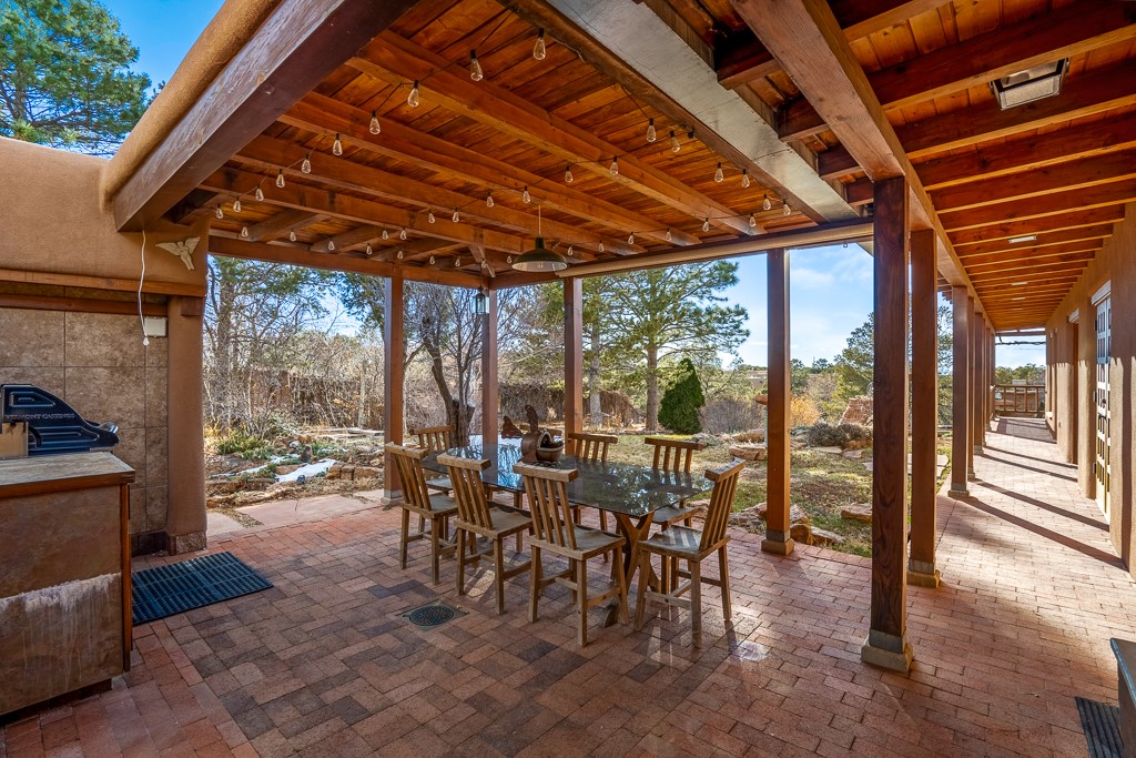 705 Camino Lejo