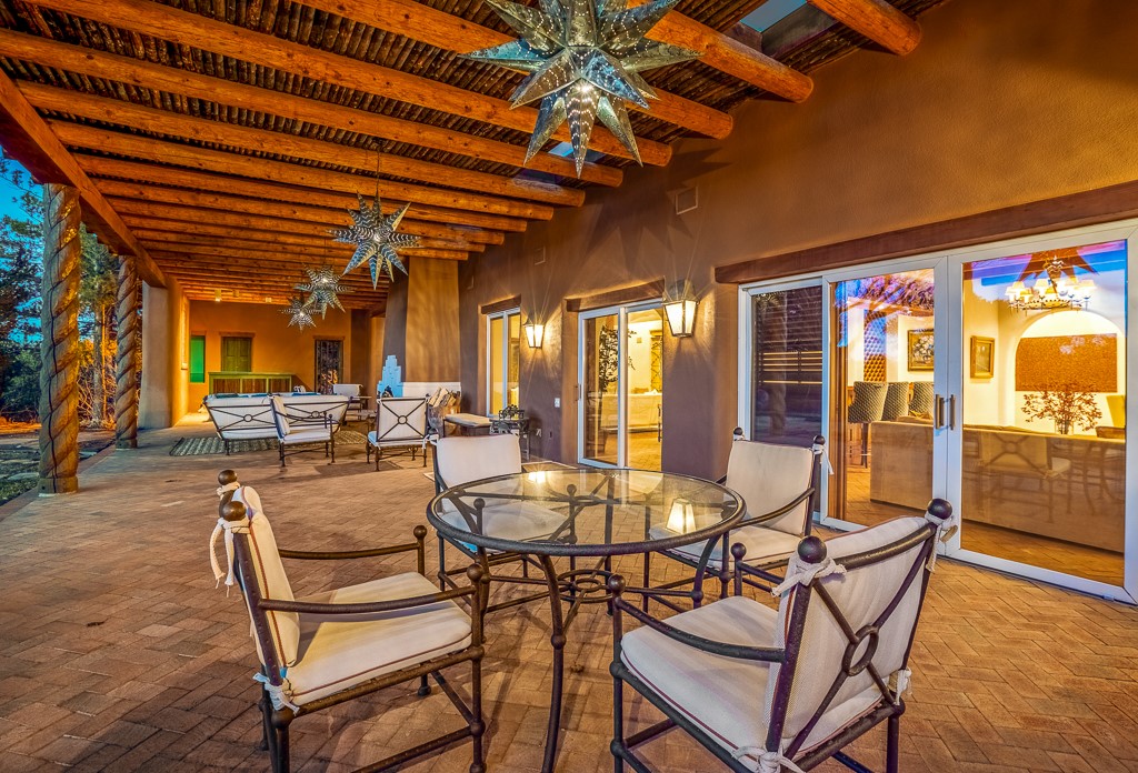 705 Camino Lejo