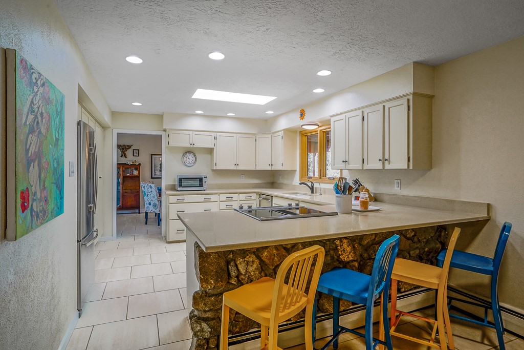 2305 Calle Halcon
