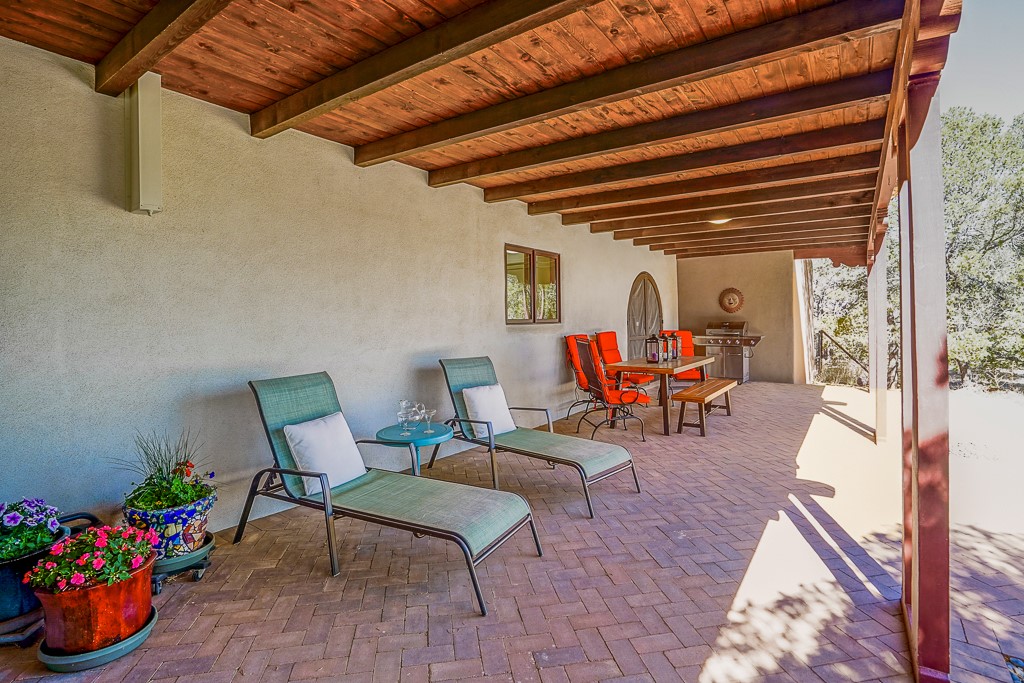 2305 Calle Halcon