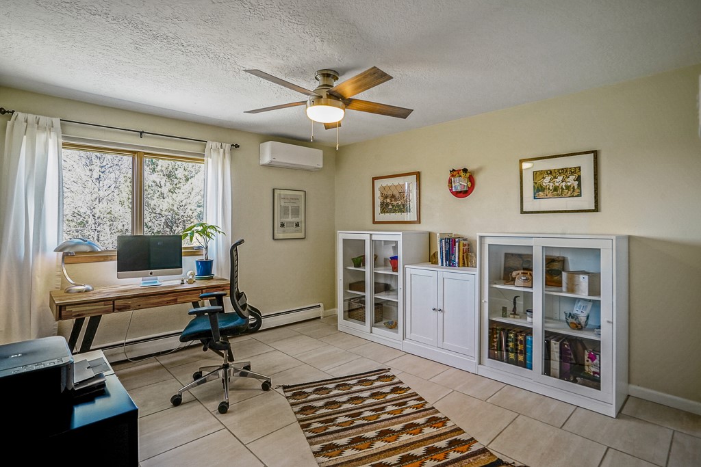2305 Calle Halcon