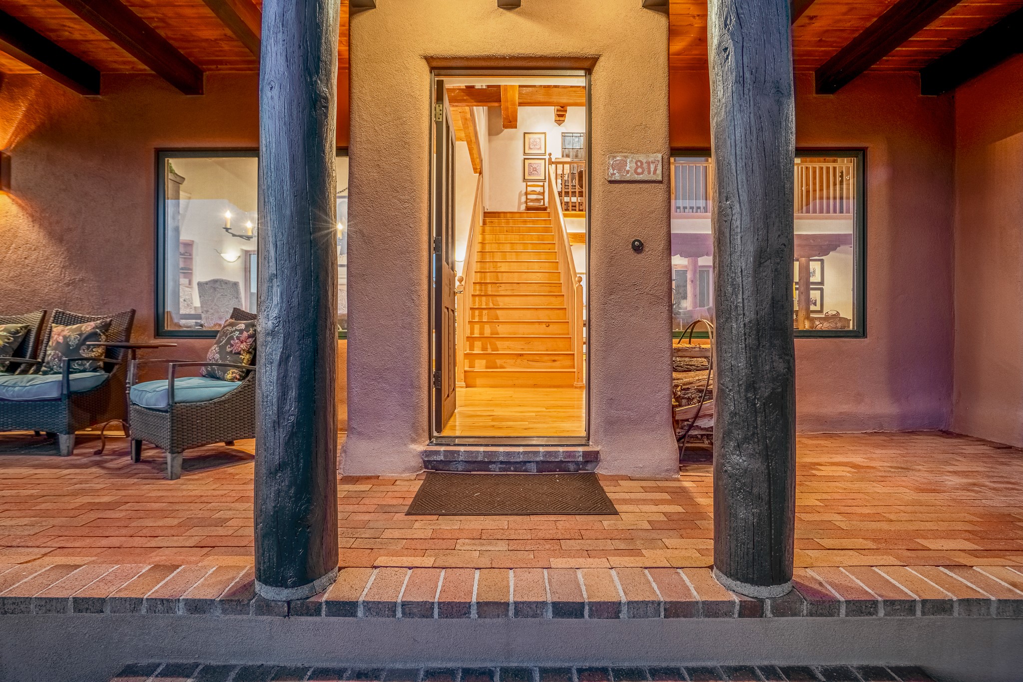 817 Calle David