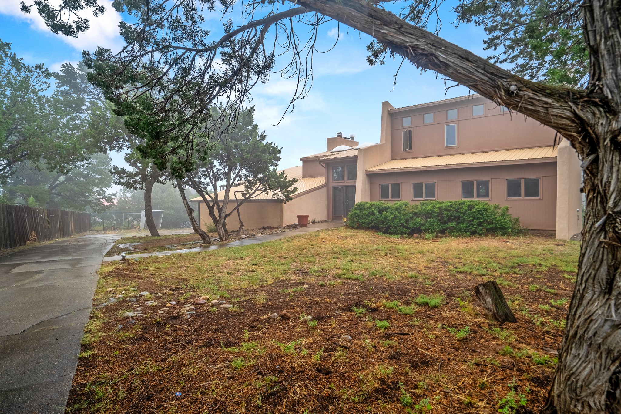 640 Navajo Road