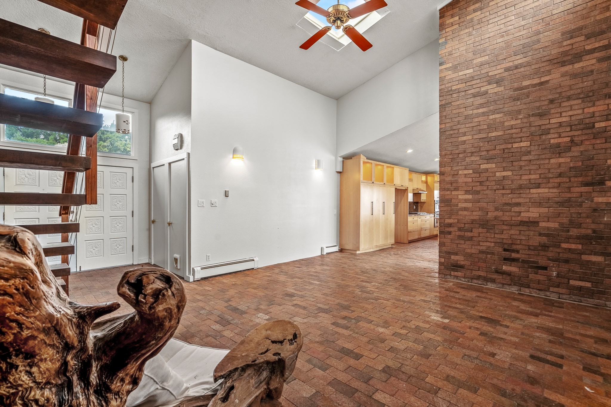 640 Navajo Road