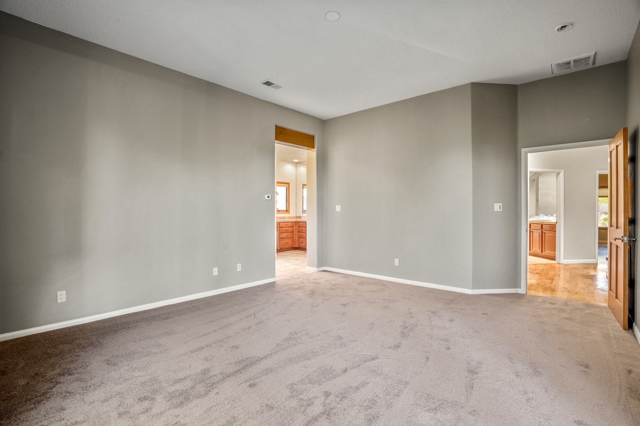 2134 Plazuela Vista