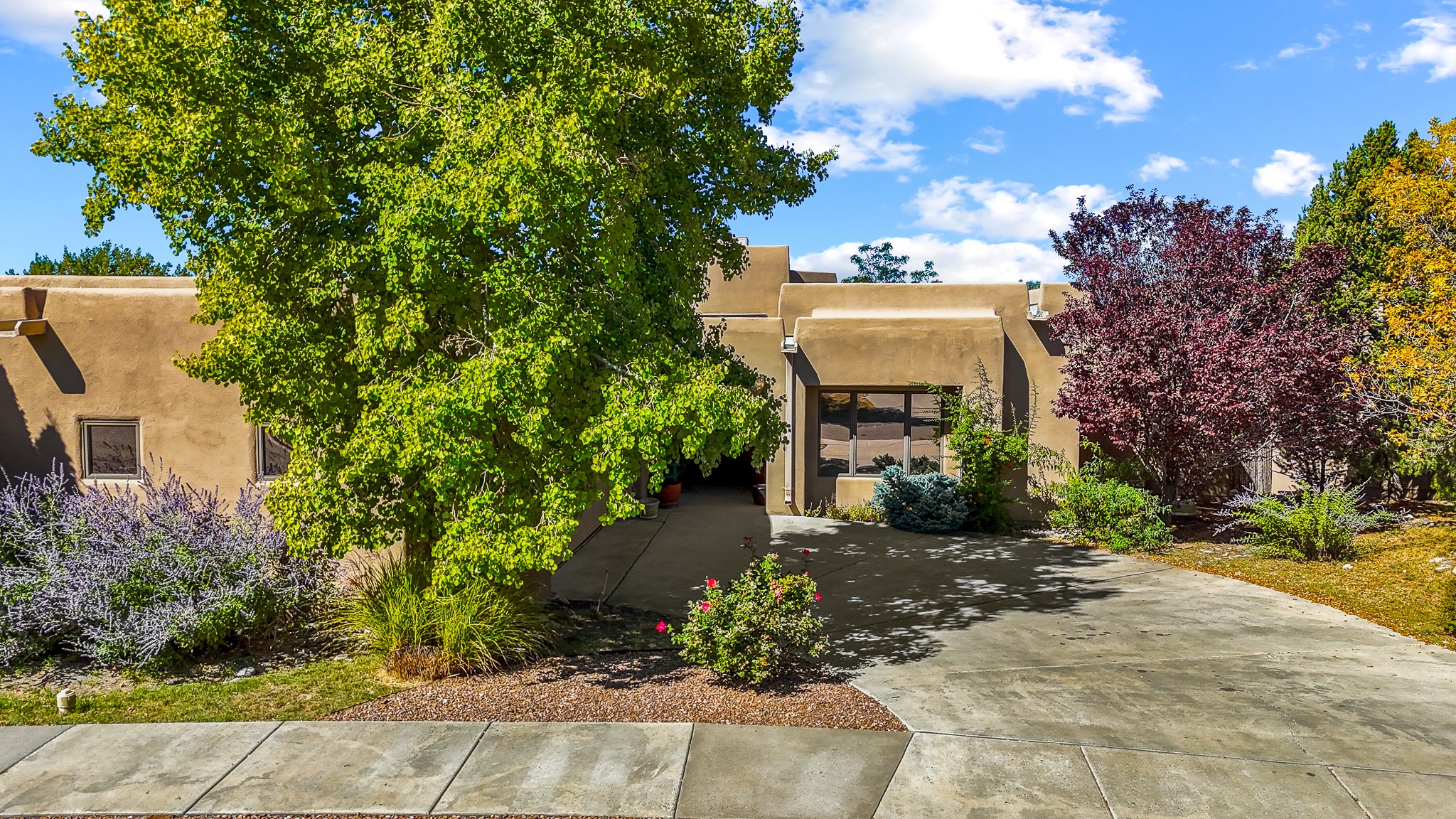 2134 Plazuela Vista