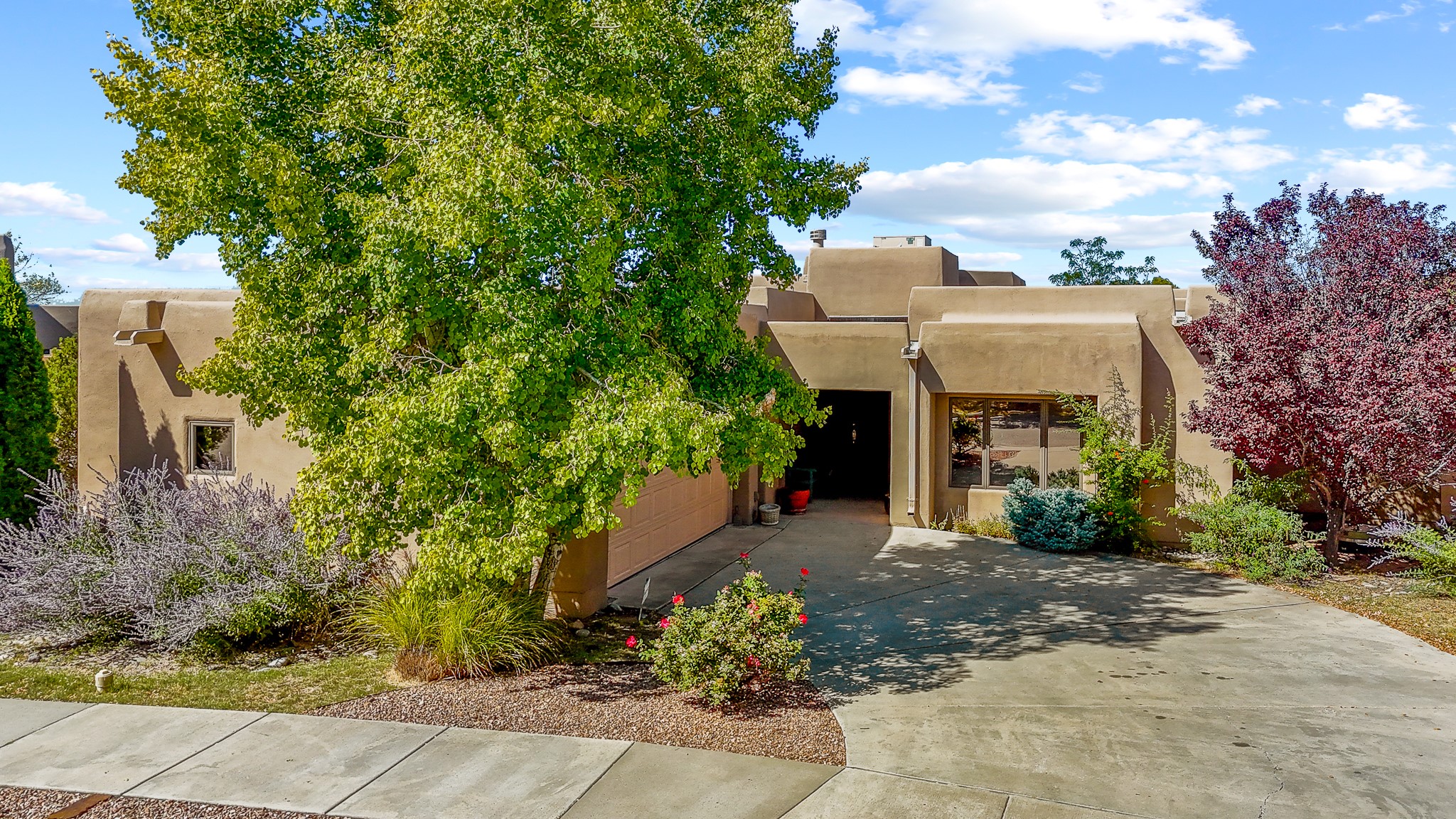 2134 Plazuela Vista