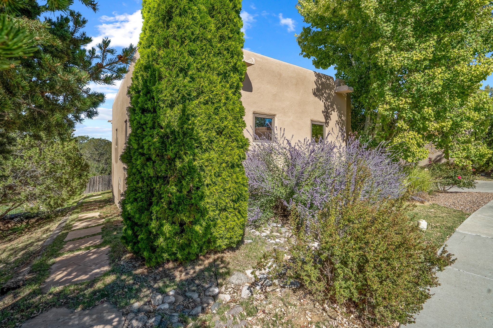 2134 Plazuela Vista