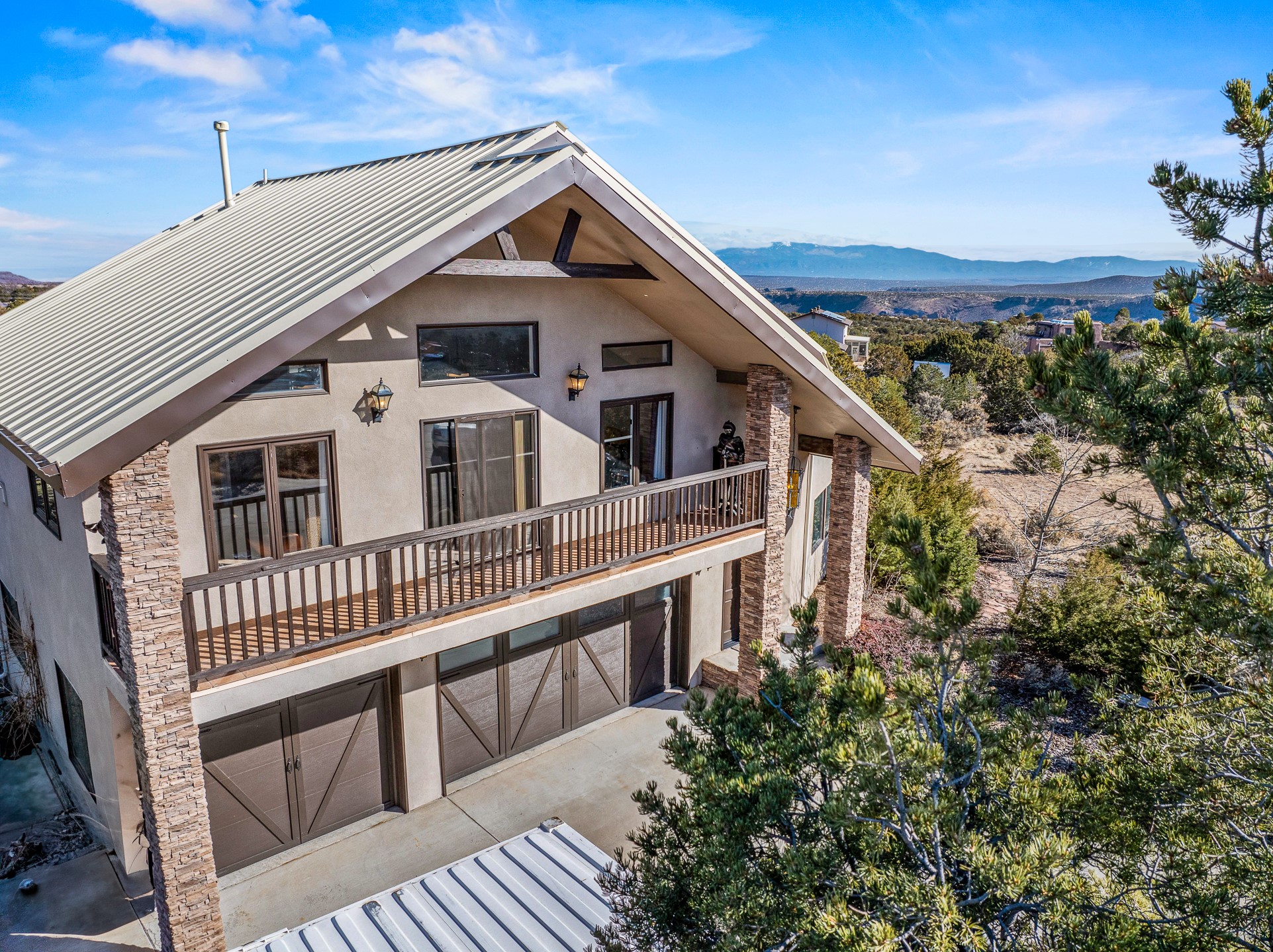 147 Piedra Loop