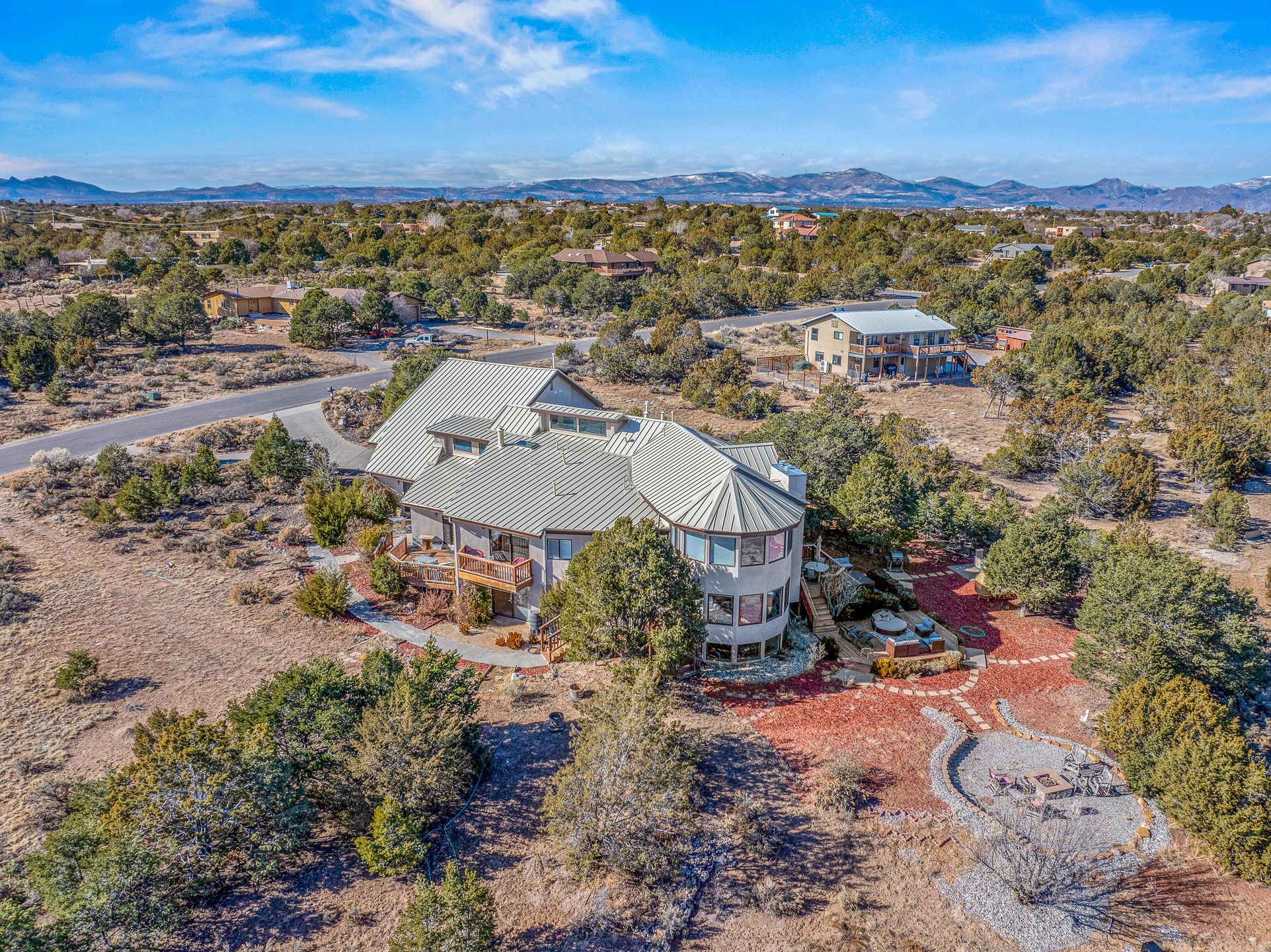 147 Piedra Loop
