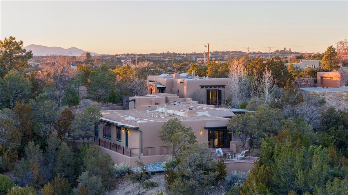 1025 Stagecoach Road