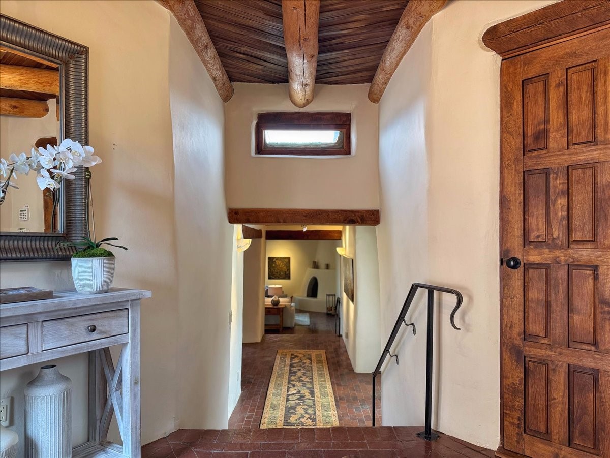 1025 Stagecoach Road