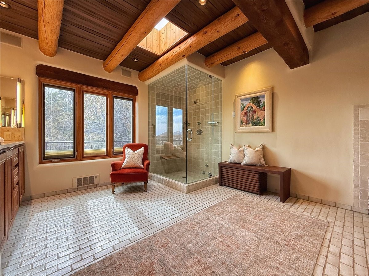 1025 Stagecoach Road