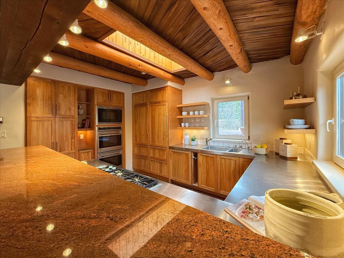 1025 Stagecoach Road