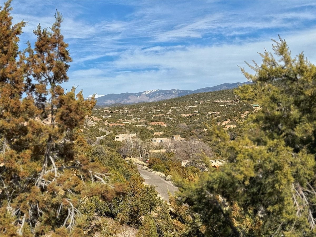 1025 Stagecoach Road