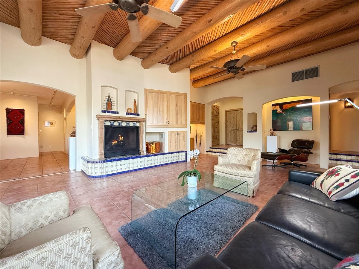 750 Camino Francisca