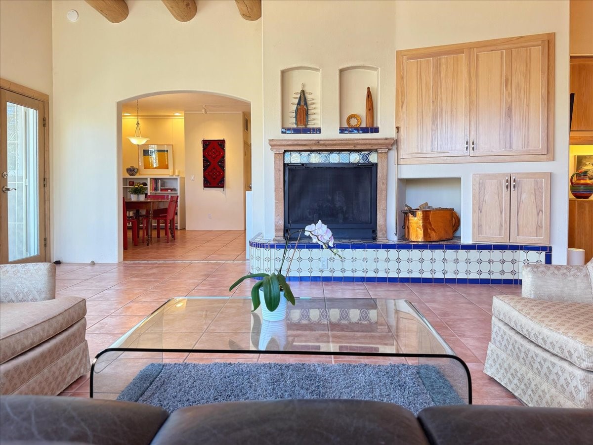 750 Camino Francisca