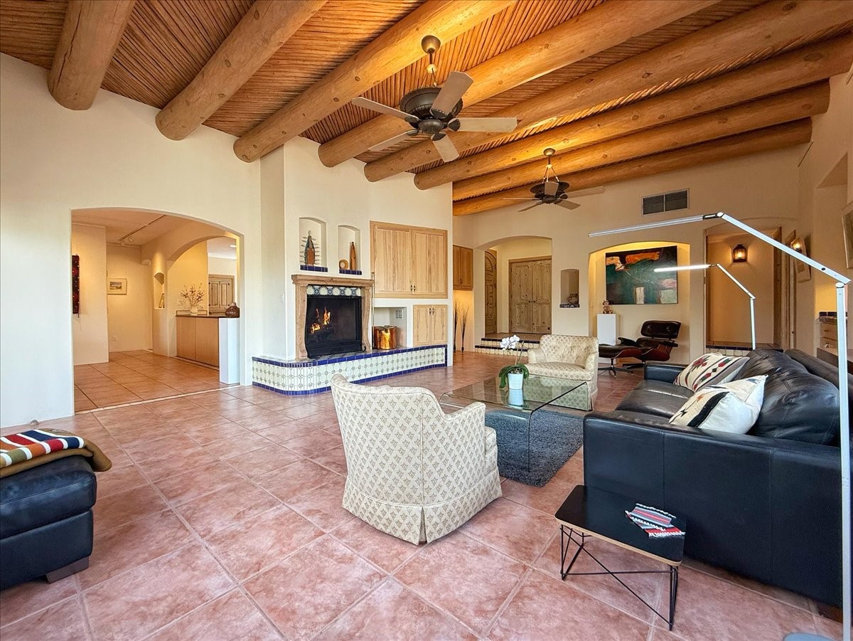 750 Camino Francisca
