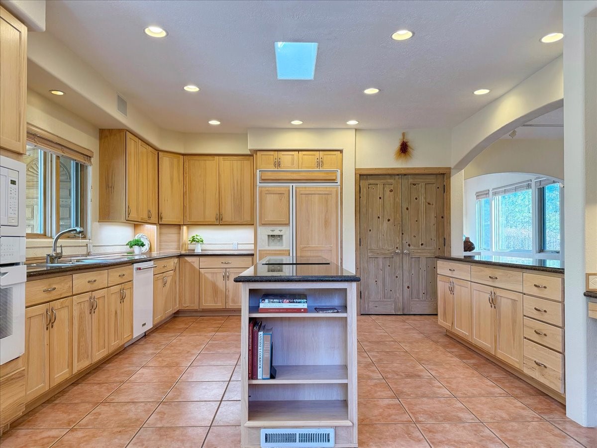 750 Camino Francisca