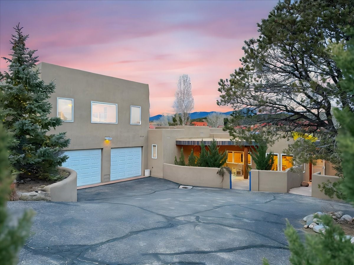 750 Camino Francisca