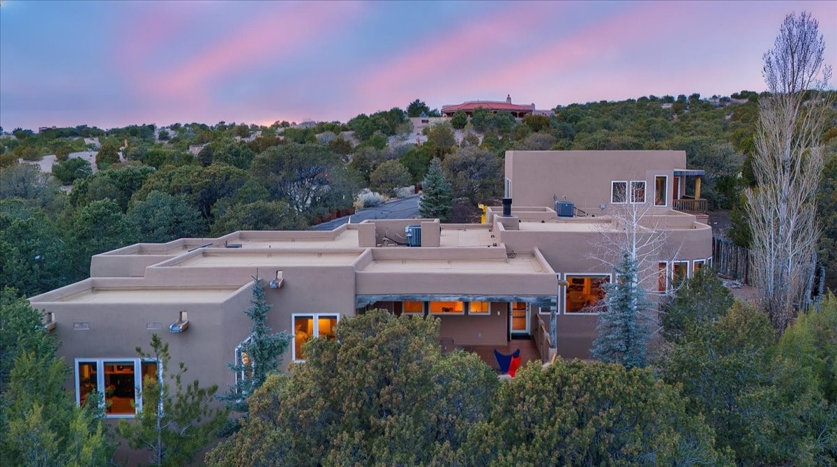 750 Camino Francisca