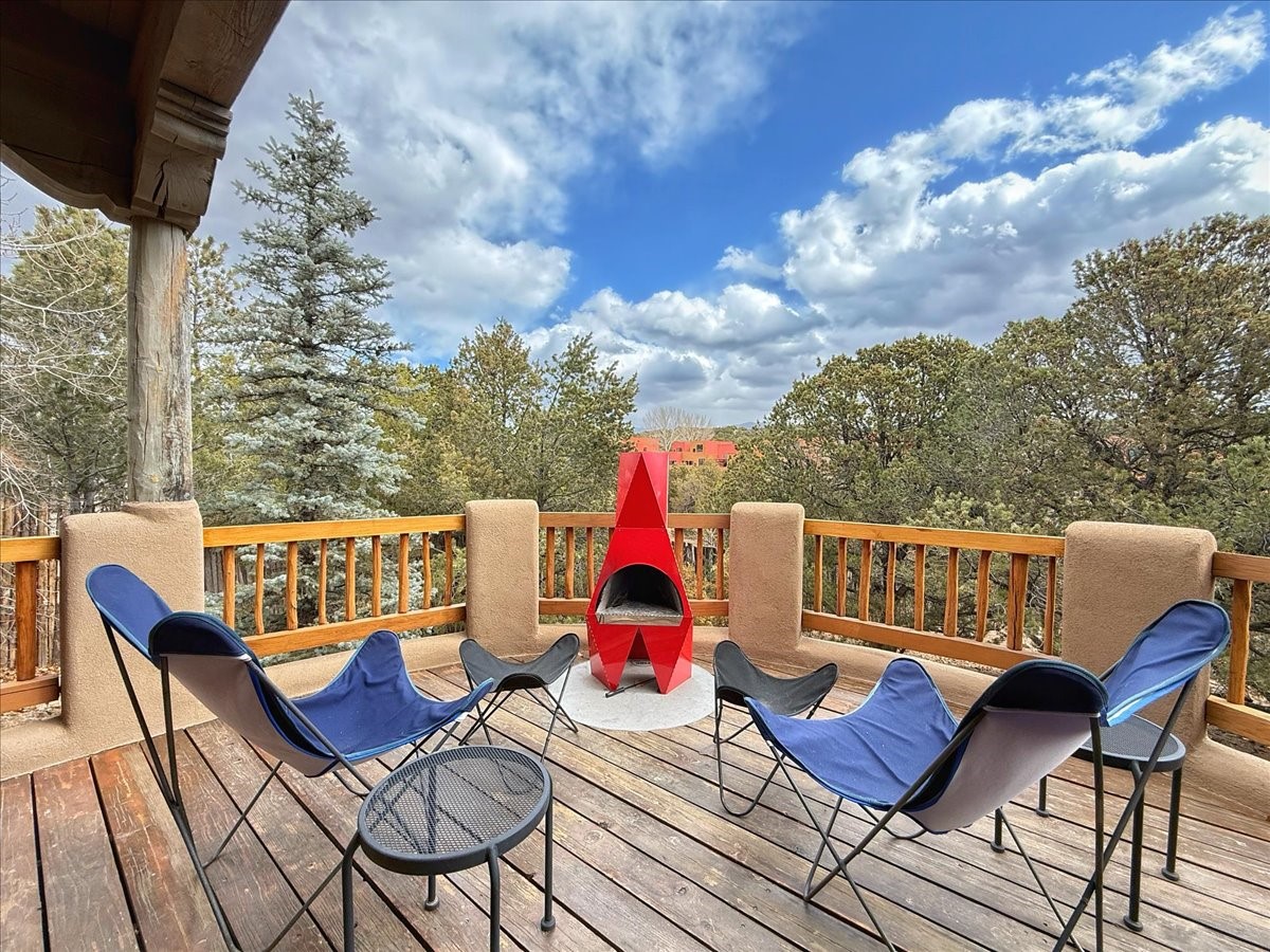 750 Camino Francisca