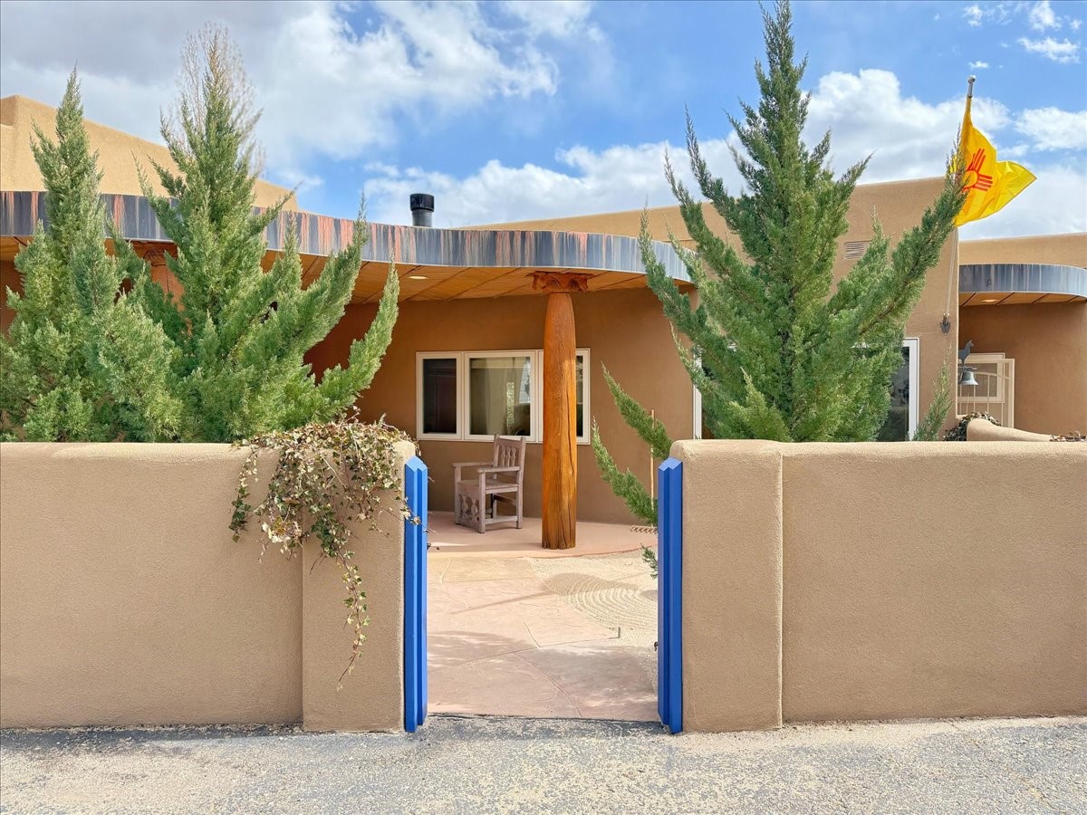 750 Camino Francisca