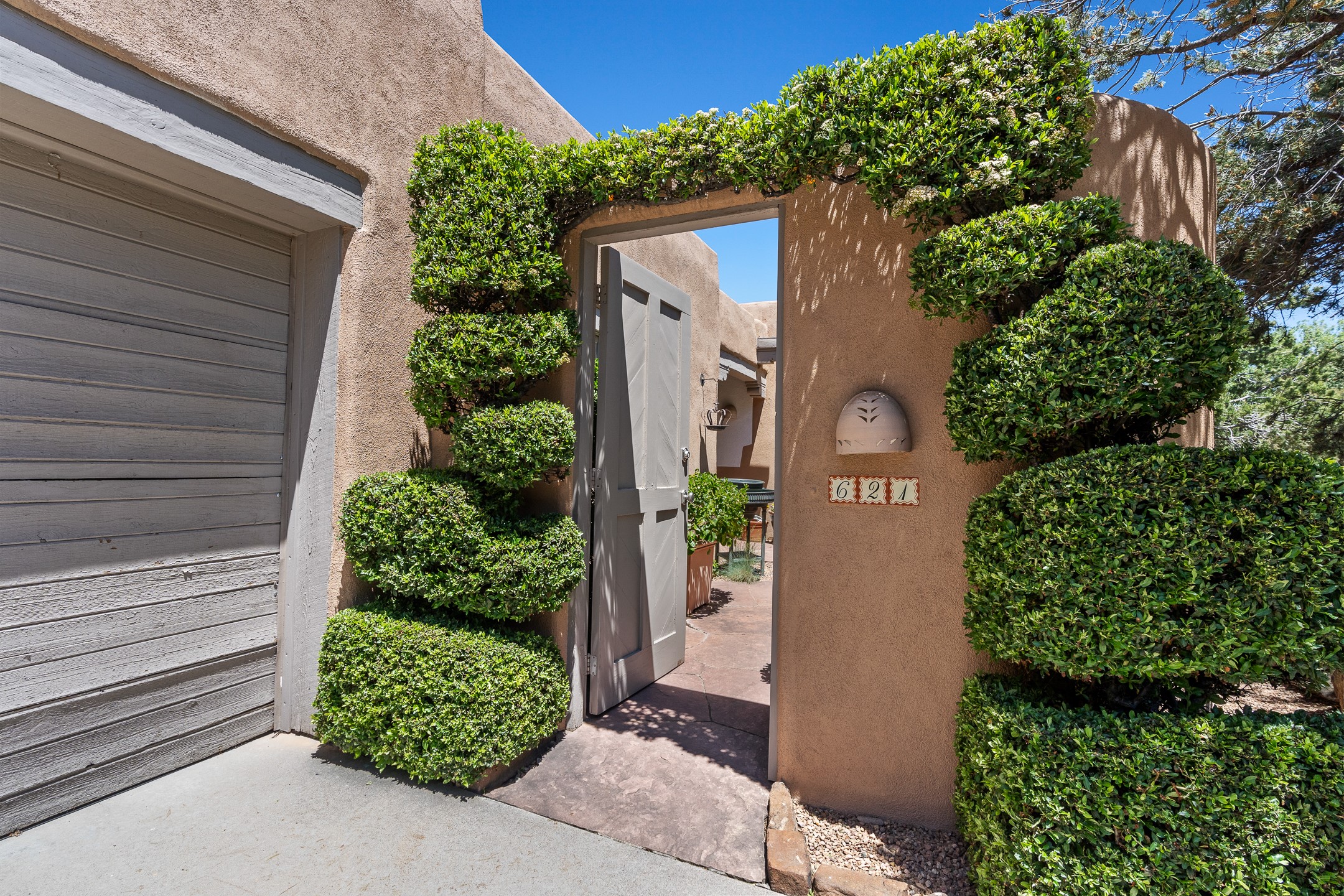 3101 Old Pecos Trail 621
