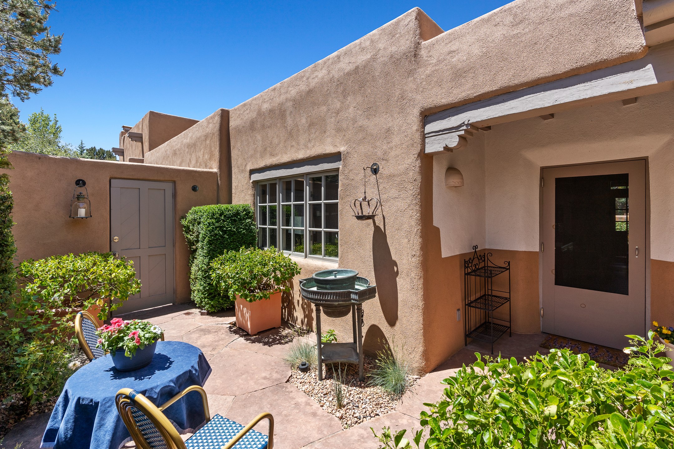 3101 Old Pecos Trail 621