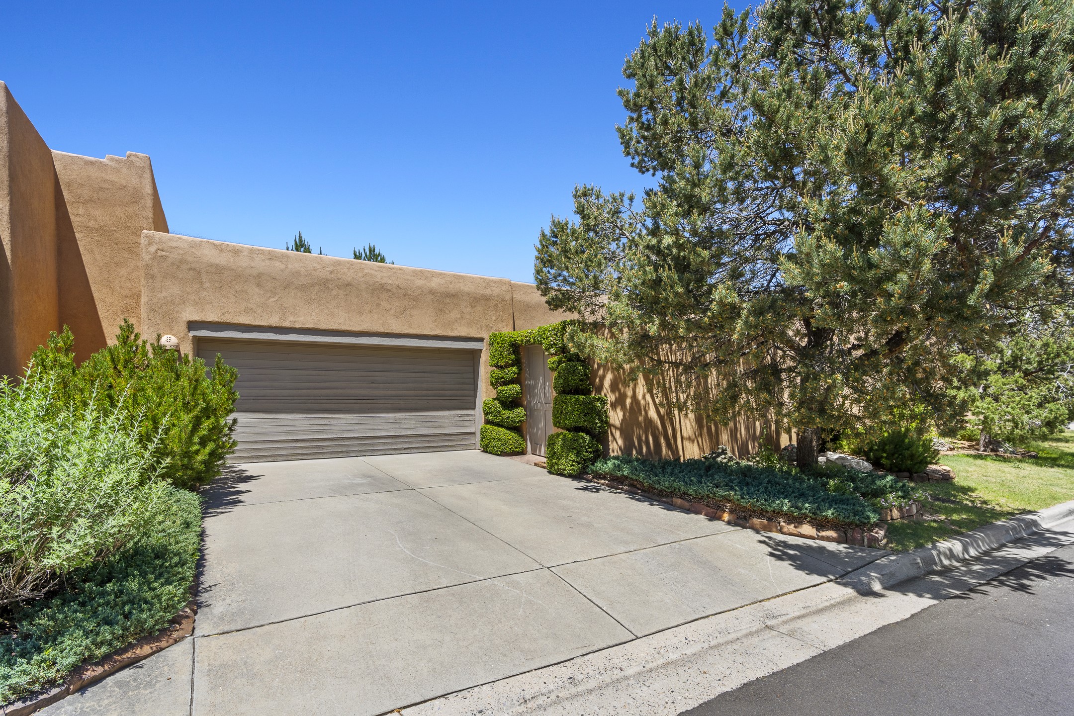 3101 Old Pecos Trail 621
