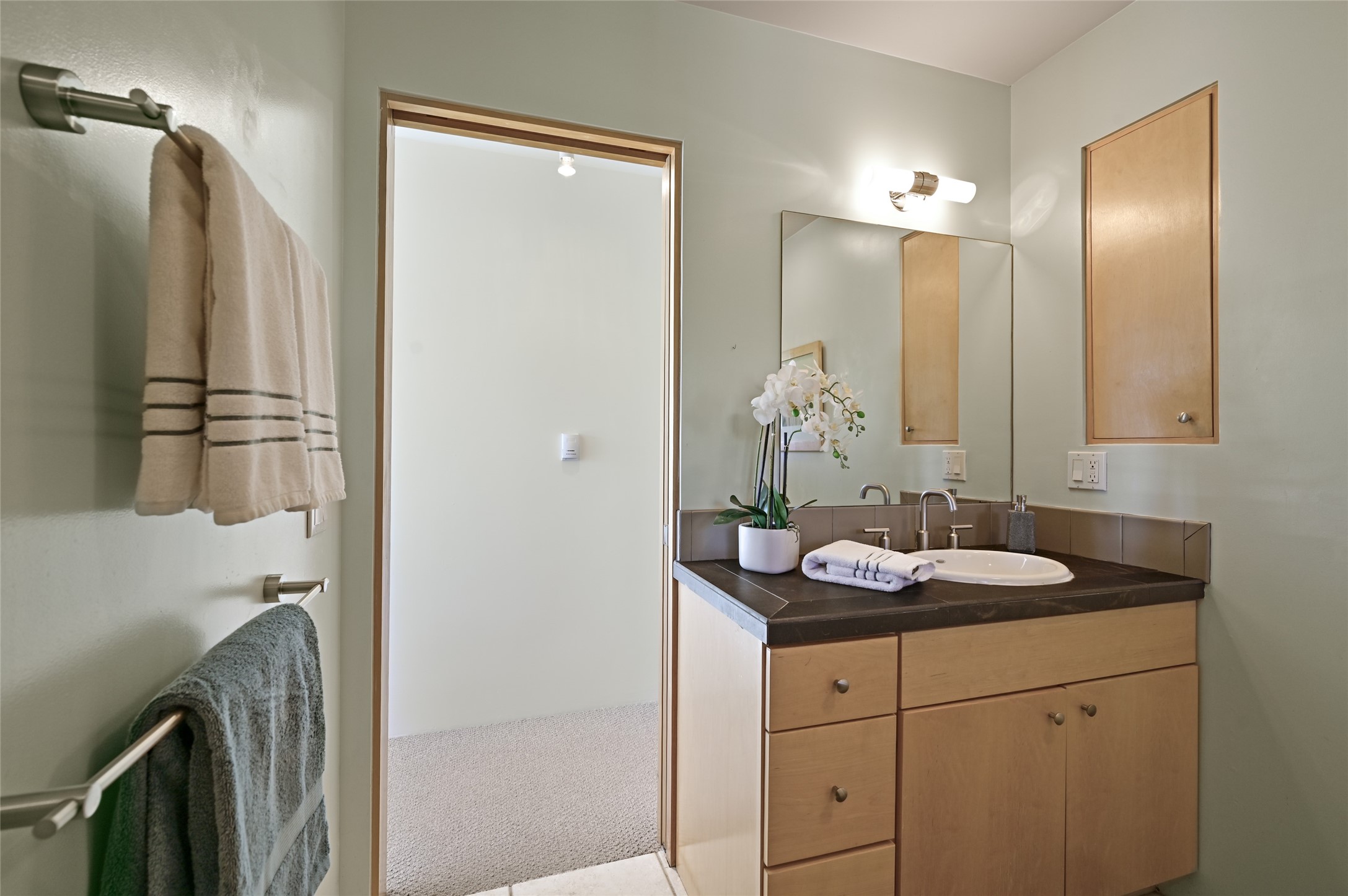 1710 W. Alameda 7