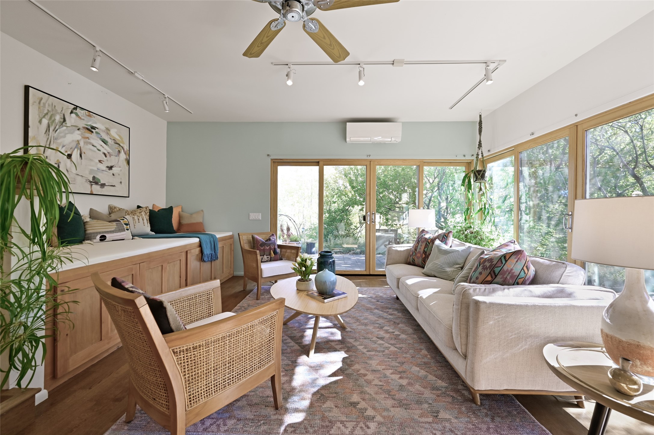 1710 W. Alameda 7