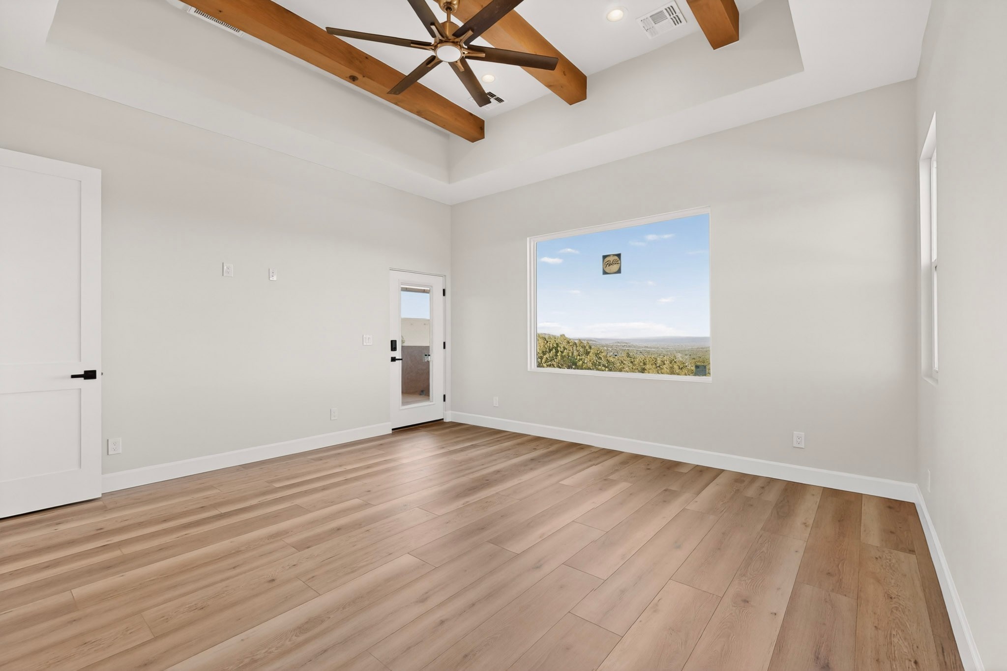 24 W Longview Drive
