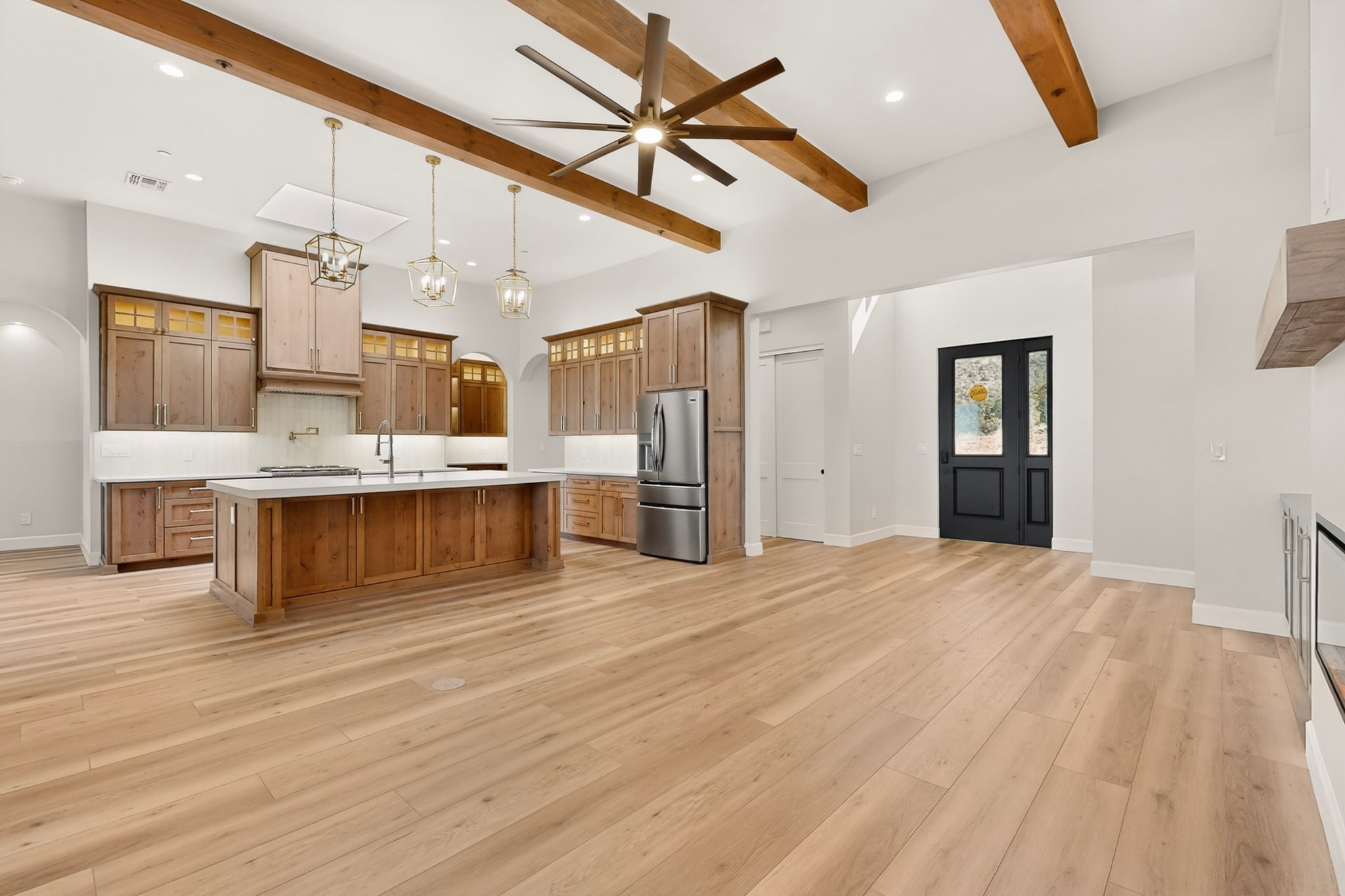 24 W Longview Drive