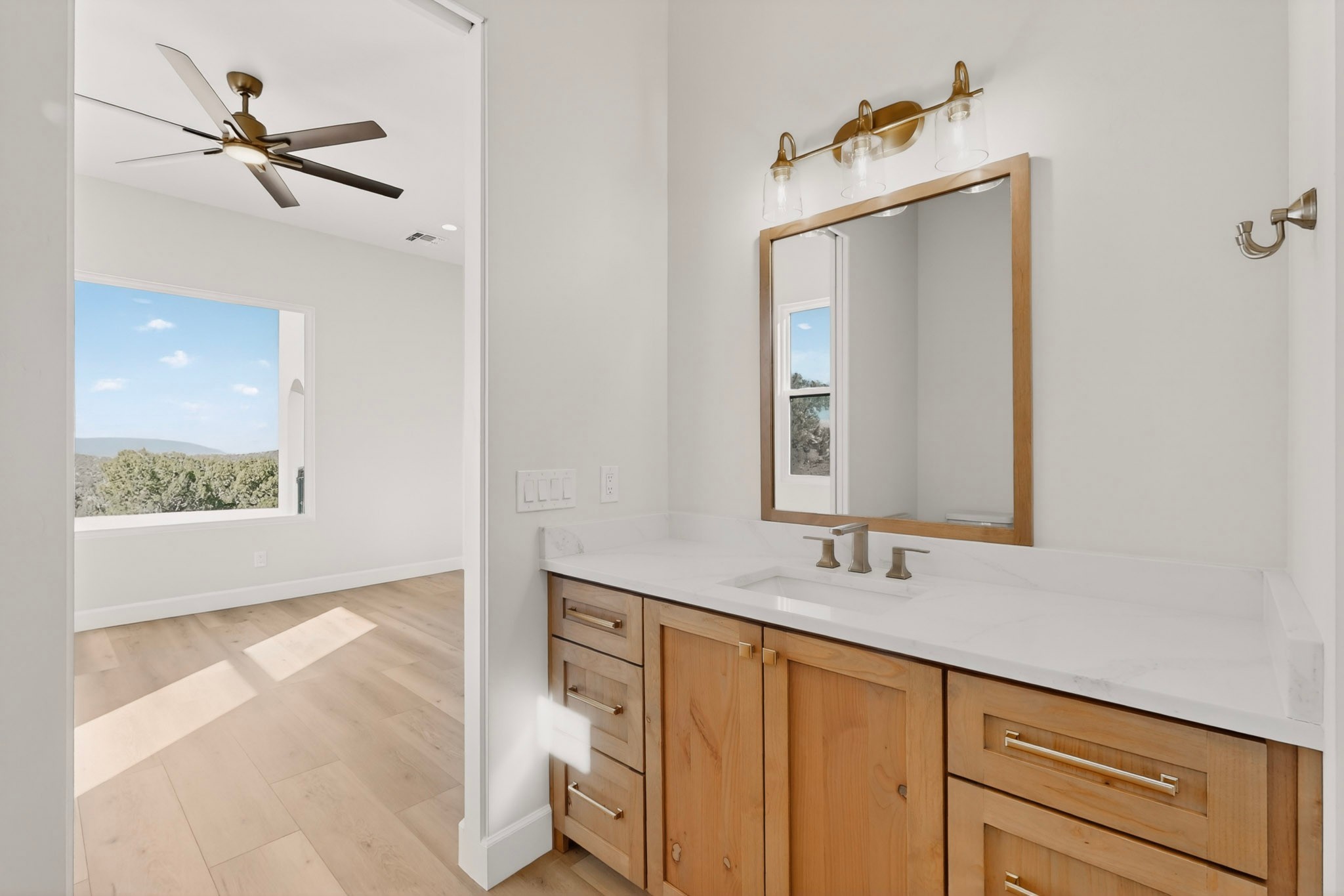 24 W Longview Drive