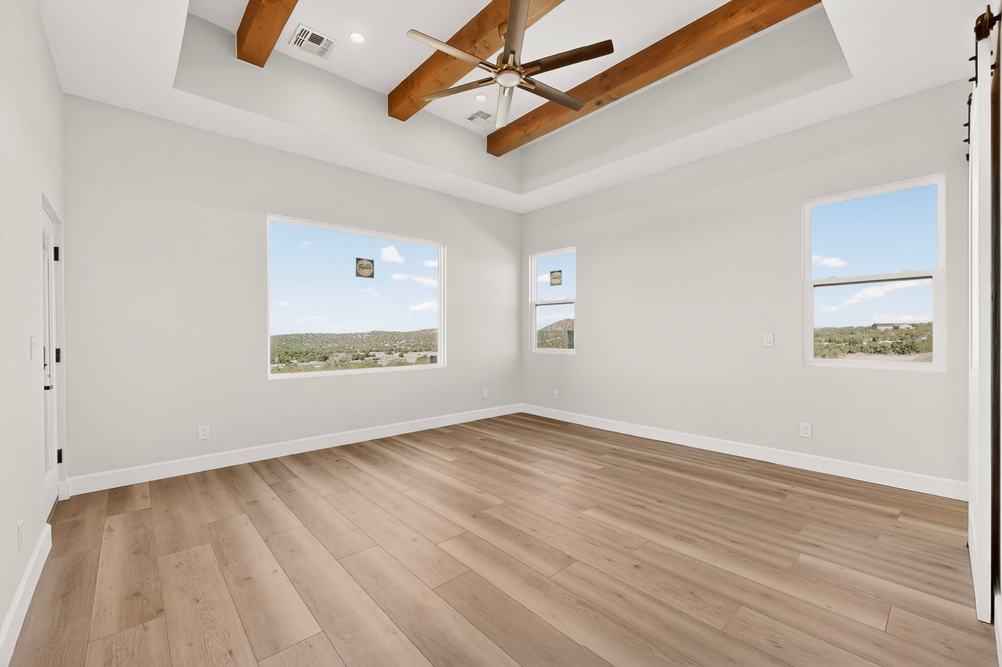 24 W Longview Drive