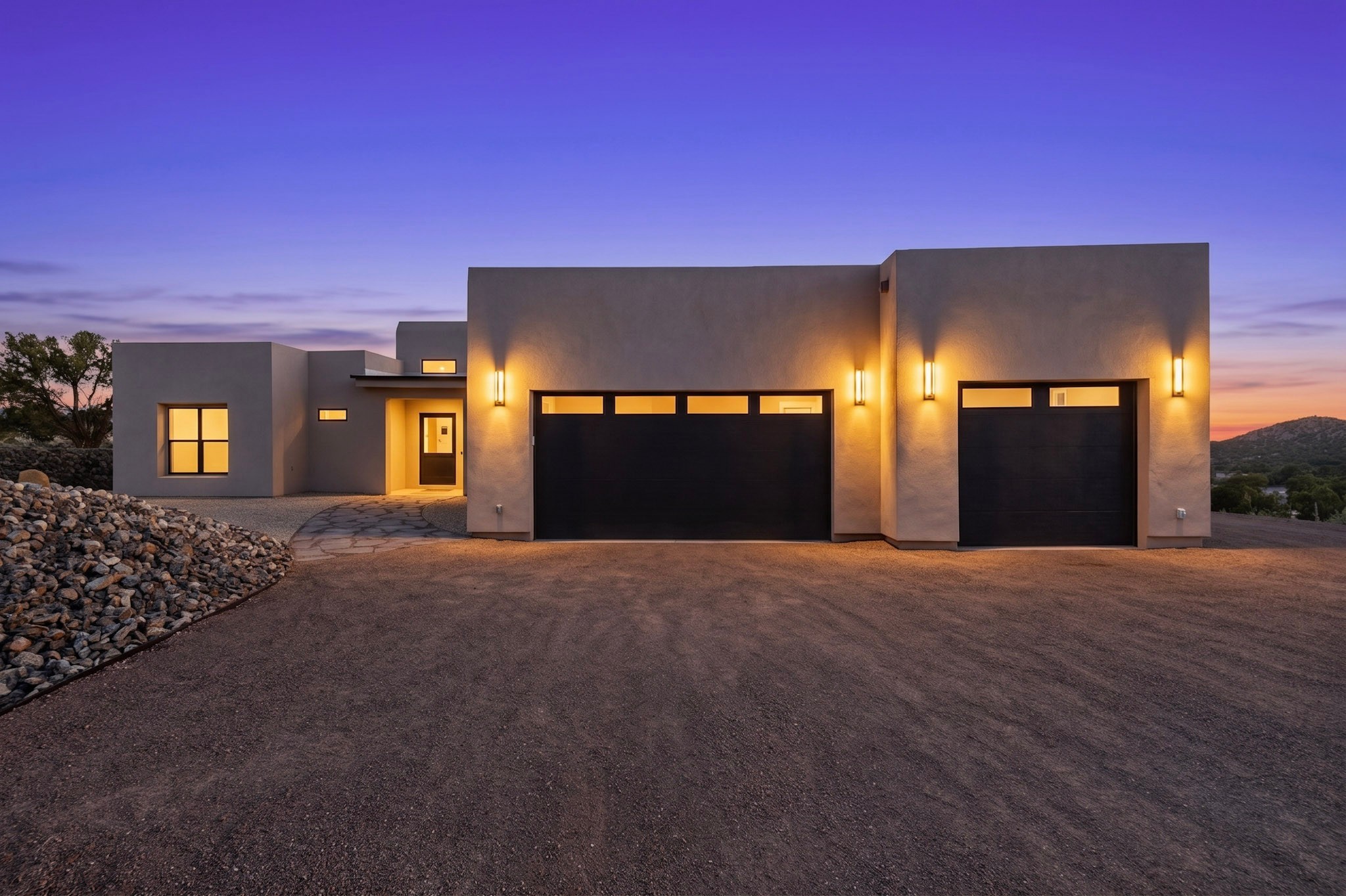 24 W Longview Drive