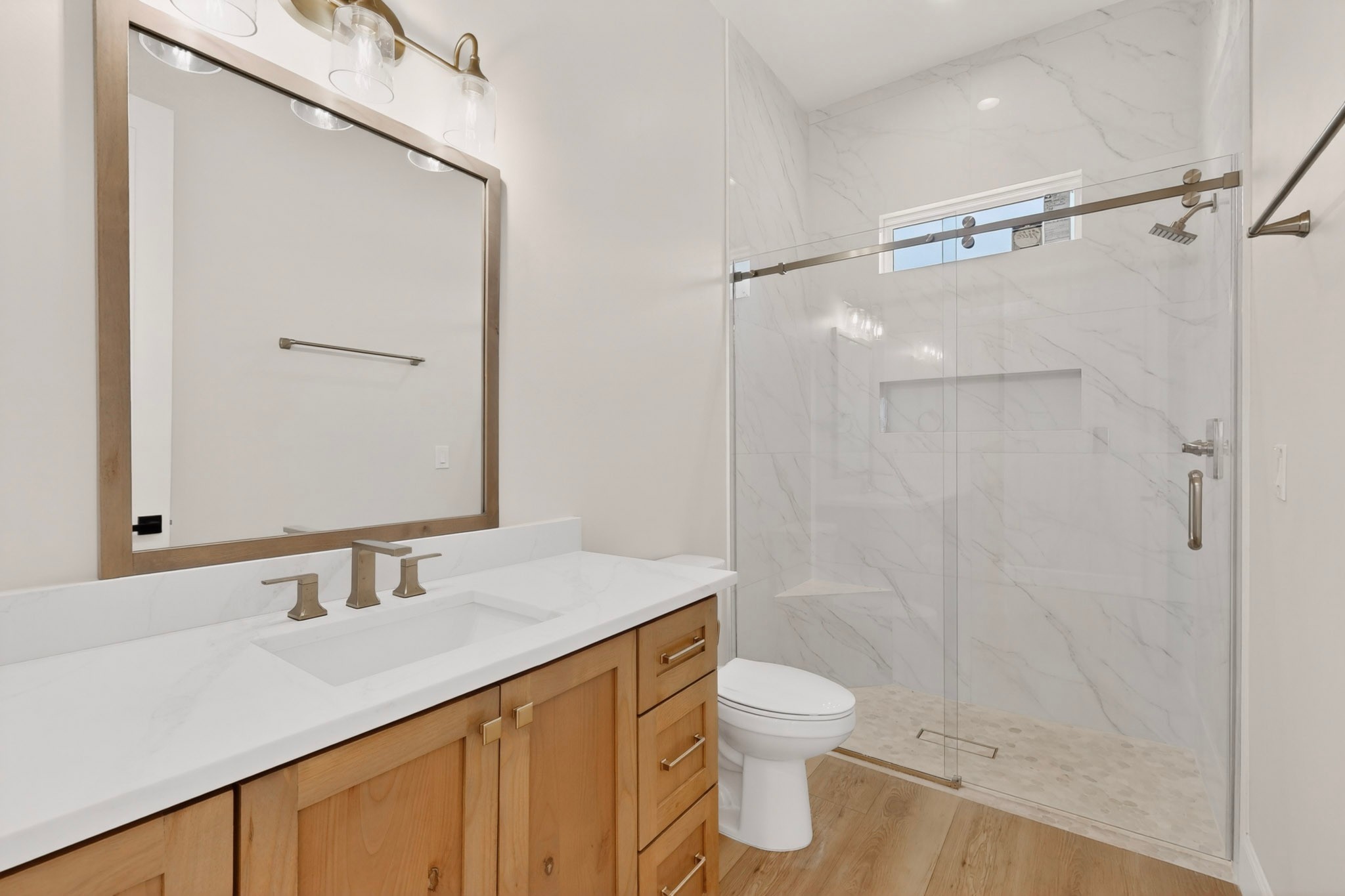 24 W Longview Drive