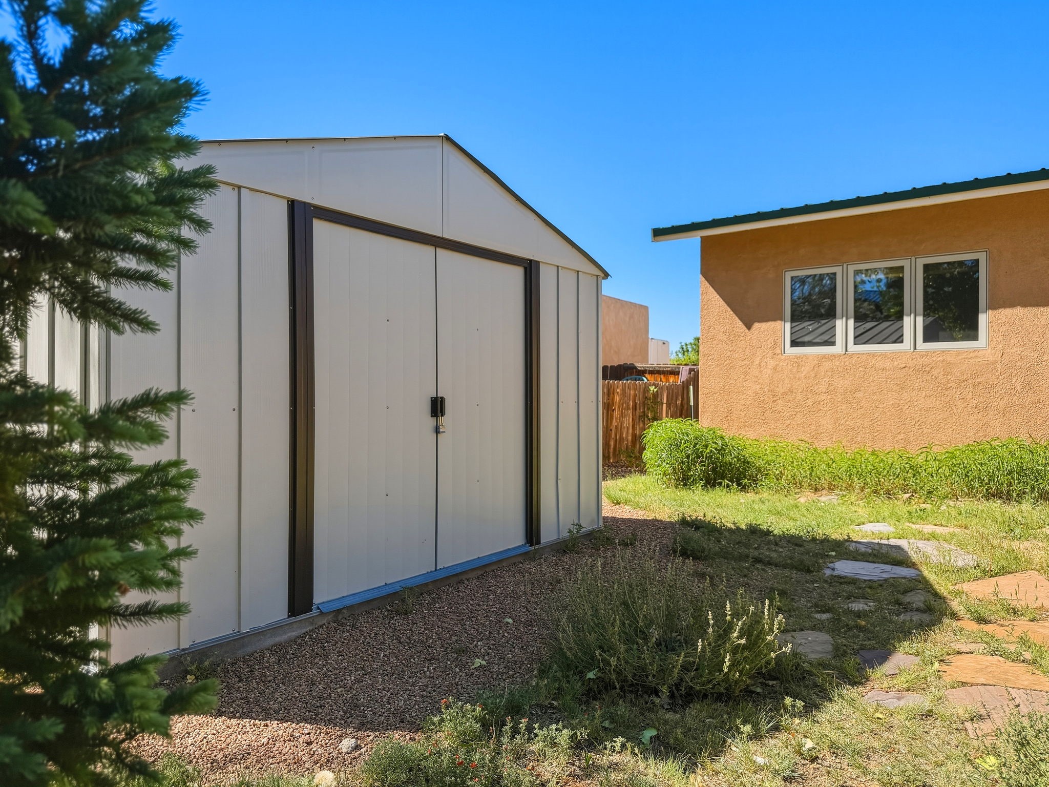 2542 Camino Cabestro