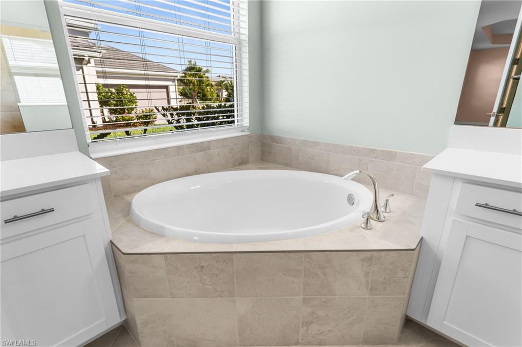 5435 Fancourt Links WAY