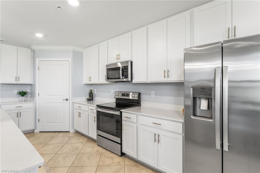 6082 National BLVD # 116