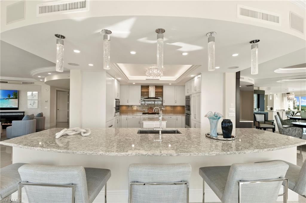 13665 Vanderbilt DR 701