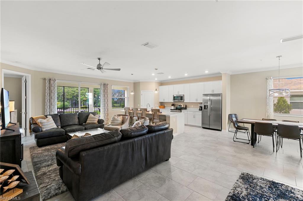 6015 Ellerston WAY 922