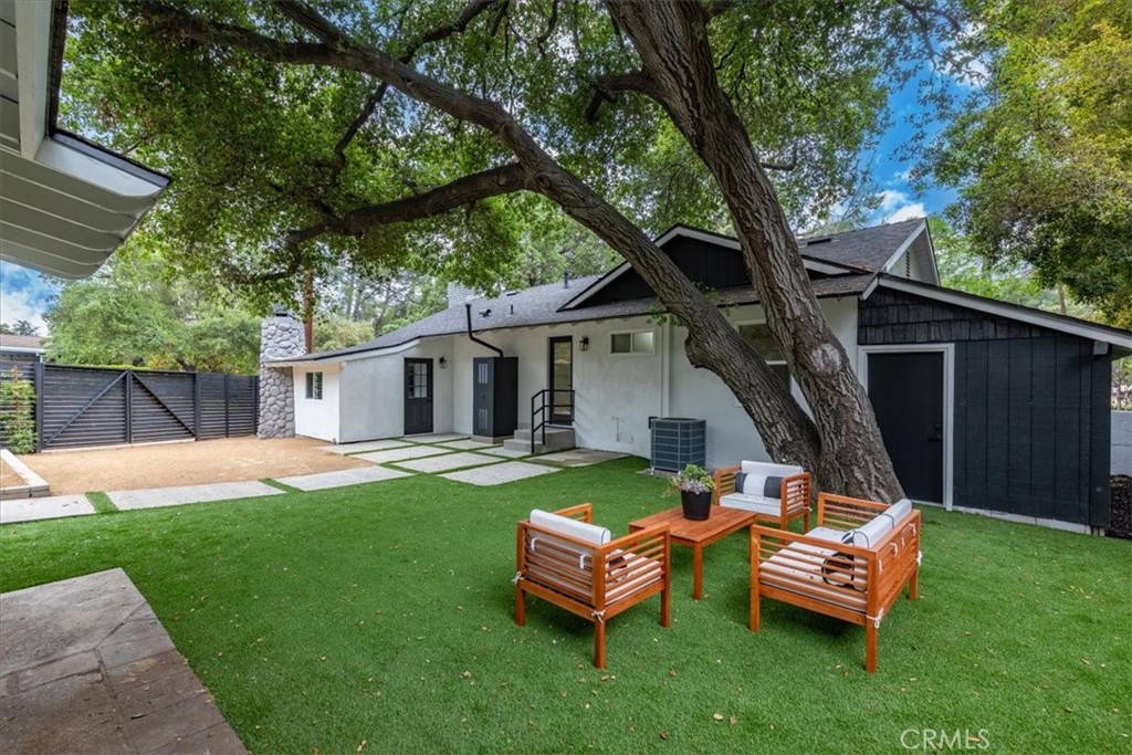 2907 Oakendale Place