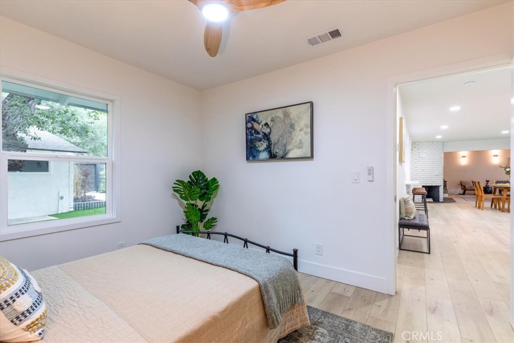 2907 Oakendale Place