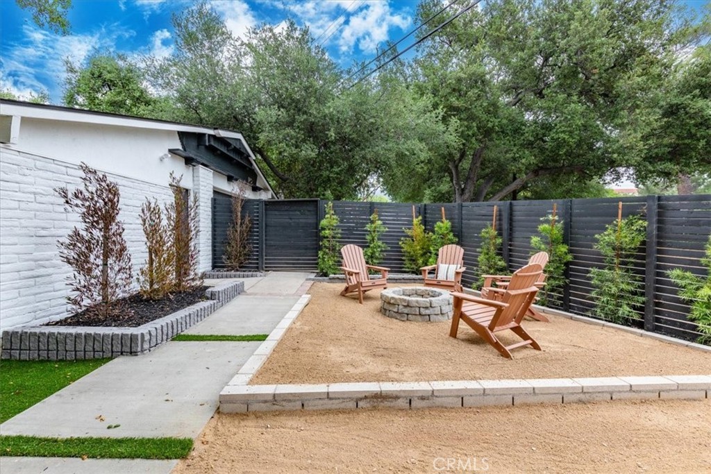 2907 Oakendale Place