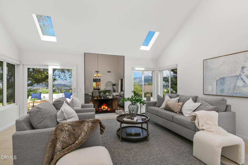 1212 Paseo Los Gavilanes