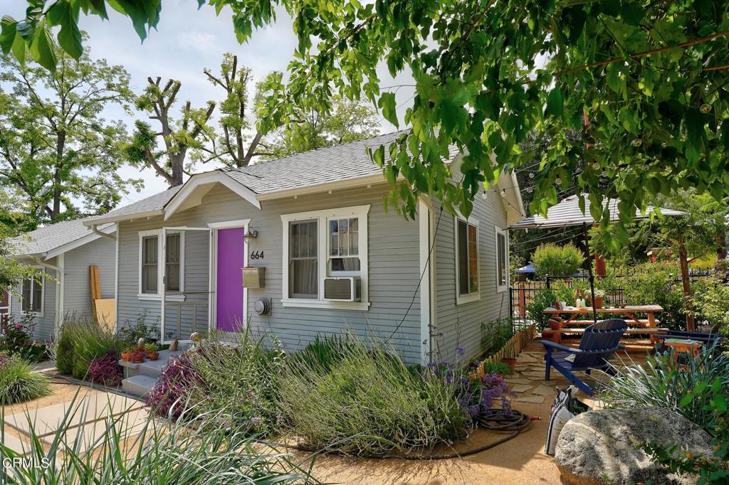 664 E Sacramento Street